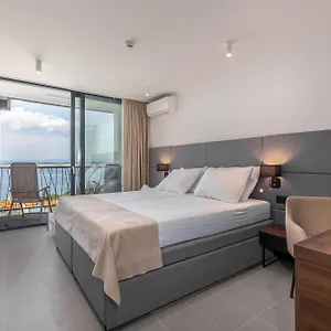 3* Hotel Paviljoni Omorika